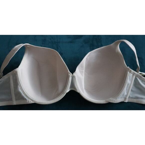 Cacique Lane Bryant White Full Coverage Bra Size 44C - Picture 3 of 6
